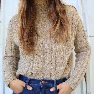Cropped trutleneck beige Knit By Hand sweater